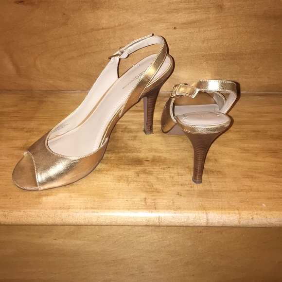 Heels - Picture 2 of 2